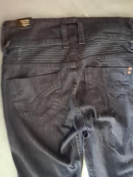 Rifle na vyssiu postavu, 30