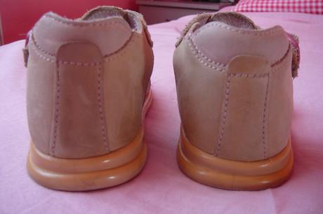 Sandále sandálky, protetika,25