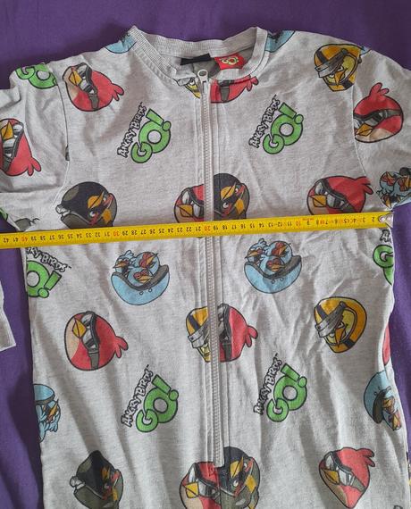 Overal angry birds, next,122