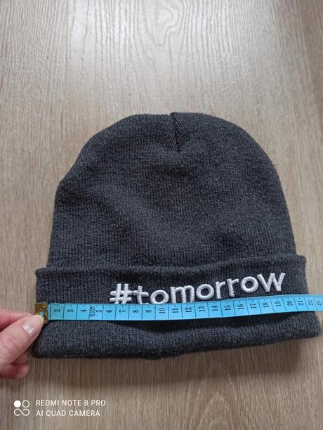 Sivé čiapky, repal,104