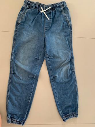 Tenšie nohavice z rifloviny, h&m,140