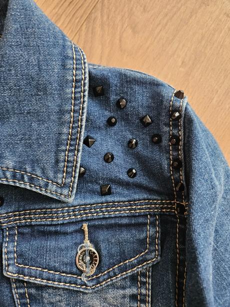 Džínsová bunda vybíjaná, s