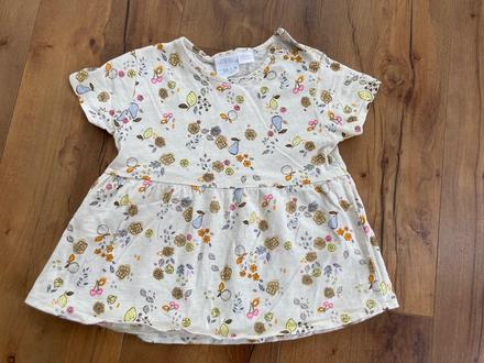 Kvietkované tričko, zara,98