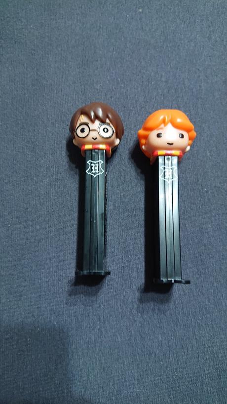 2 x pez davkovace na cukriky,