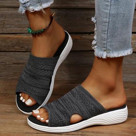 Šľapky, 37