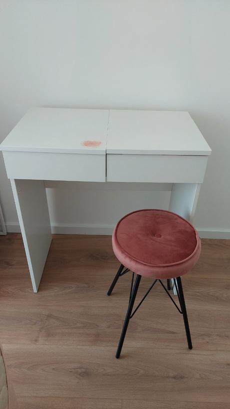 Kozmeticky stolik, ikea, pre dievcata, 