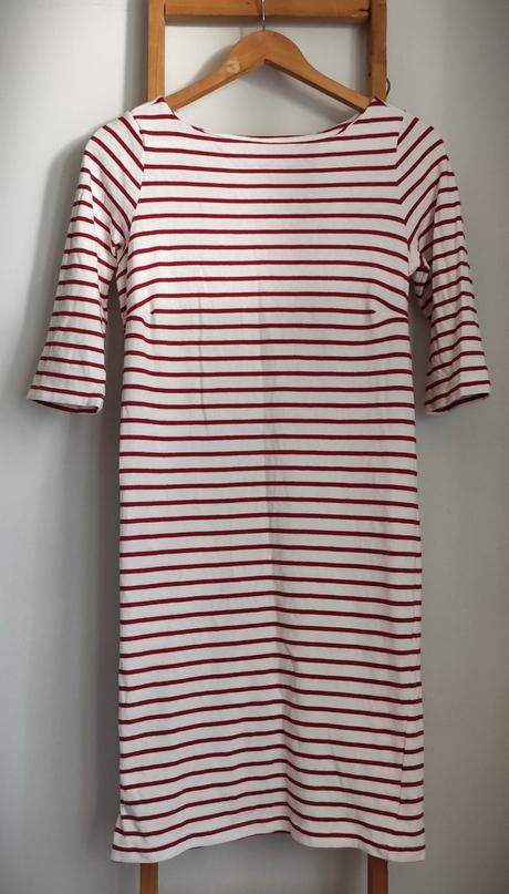 K rigflovej bundičke a bielym teniskám, esmara,s