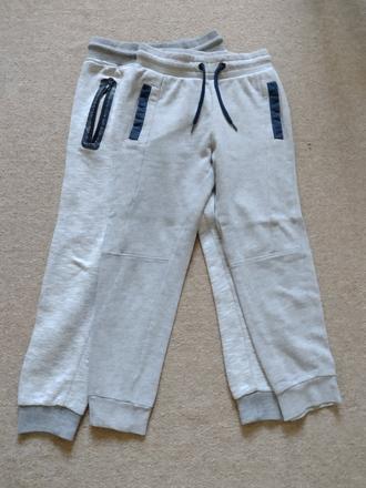 Teplaky 2ks, vel 128,, kik,128