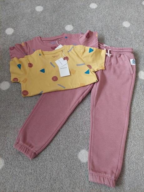 Tepláky, reserved,110