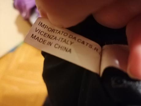 Bombera perová, 140