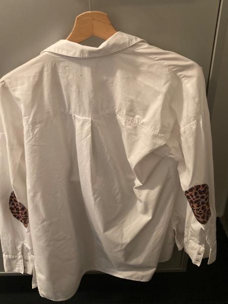 Kosela s leopardovim vzorom na lakte, sinsay,m