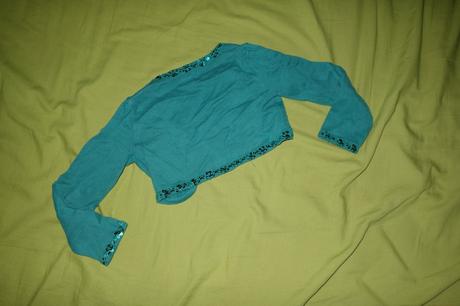 Tyrkysove bolerko monsoon, monsoon,104