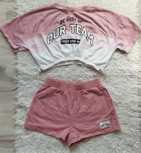 Dievčenská súprava, 134