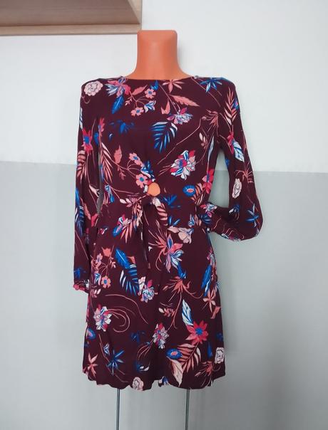 Kvetové šaty v.s, mango,s