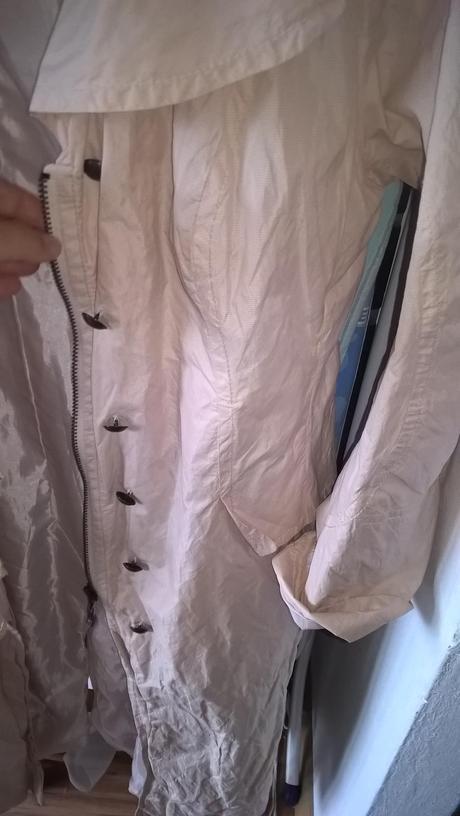 Značkový prechodný kabát pc 220eur, 44