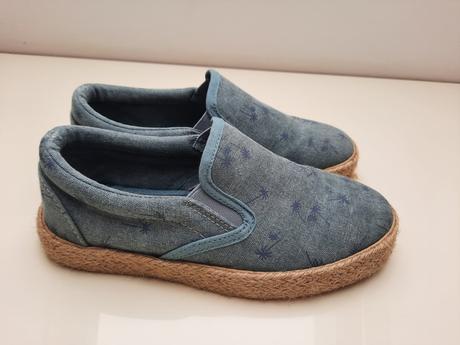 Plátenky, reserved,33