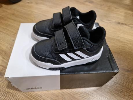 Adidas tenisky 23, adidas,23