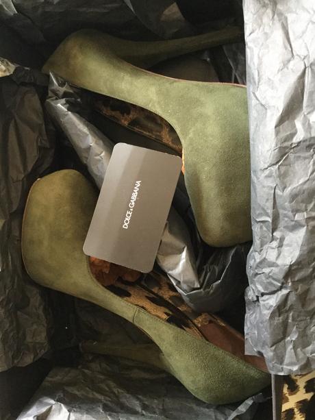 Dolce gabbana olivovej farby lodicky it37, 37