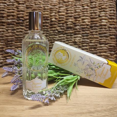 Jeanne en provence jasmin secret, 