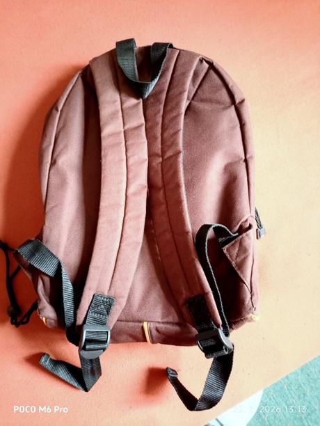 Ruksak s termoizolovaným vreckom na nápoje, 