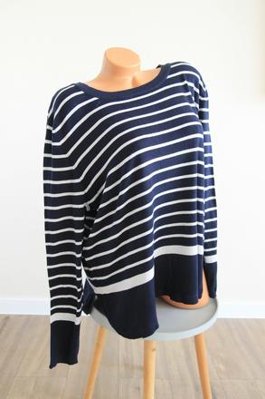 Modro biely sveter, xl, xl