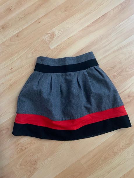 Dámske značkové oblecenie, s