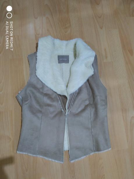 Kožušinová vesta, orsay,36