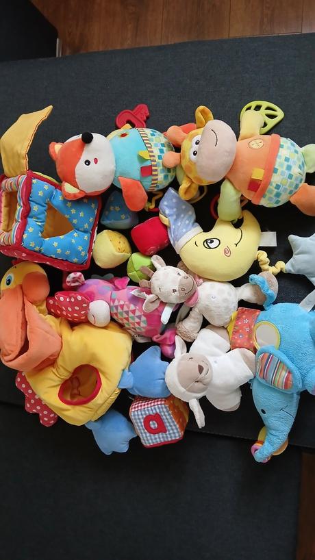 Balik hraciek, hrkalky, plysove, latkove, na rozvo, 