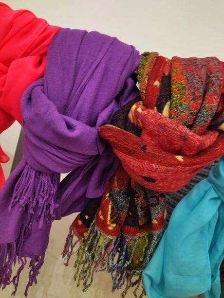 Šatky rôzne farby/vzory, 