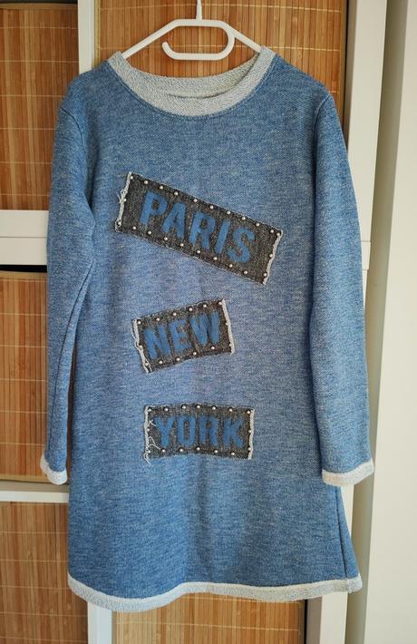 Mikinové šaty, 140