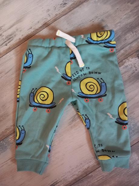 Tepláčiky 6/9 mesiacov, f&f,74