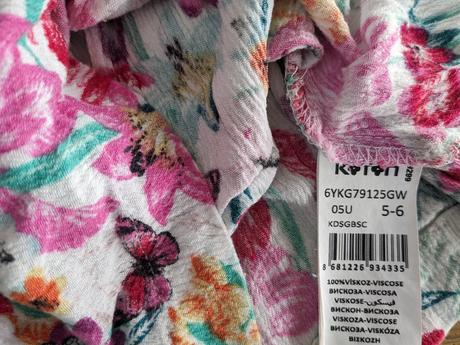Kvetovaná suknička zn. koton, 116