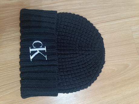 Čiapka calvin klein, calvin klein