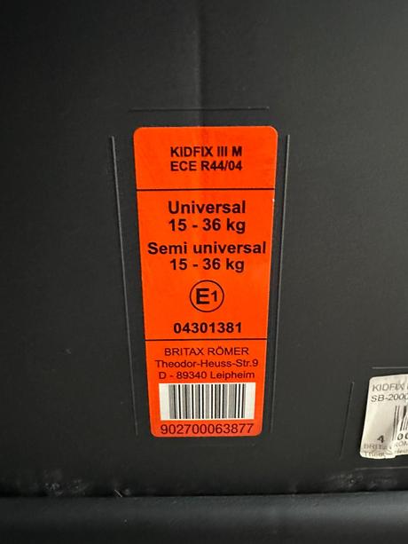 Predám autosedačku britax romer kidfix i size cos, britax