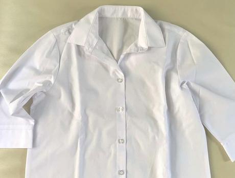 146/152 biela kosela,bluzka,11-12 r., george,152