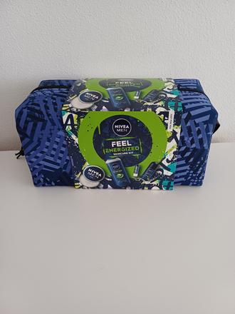 Pánska kozmetická taška nivea for men,