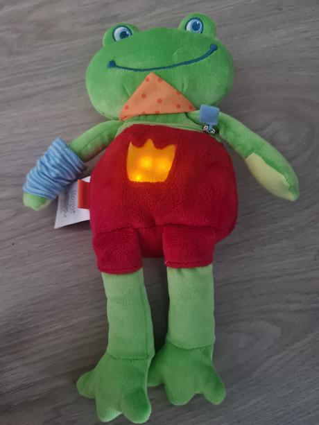 Haba uspavajuca zaba so svetielkom, 