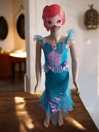 72. ariela morska panna veľ. 122,