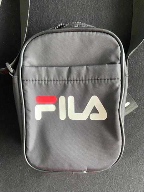 Fila taška, fila