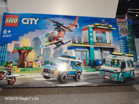 Lego policajná stanica, 