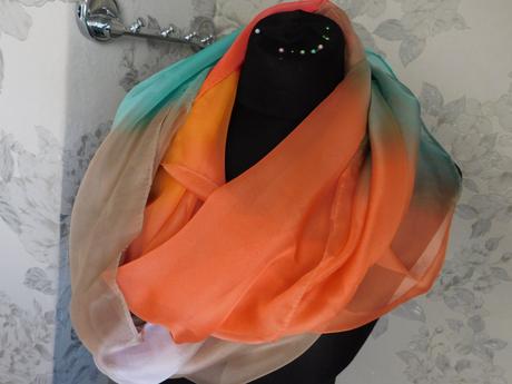 Pekny komínový tenší šál, l