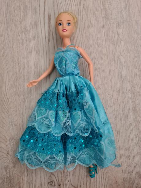 3x barbie,