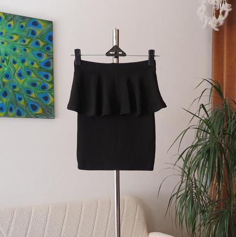 Elegantná čierna peplum sukňa puzdrový strih + bon, bershka,s