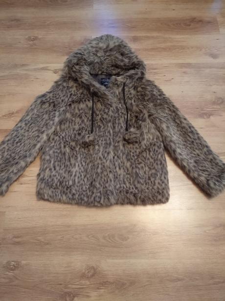 Kožuch, atmosphere,44