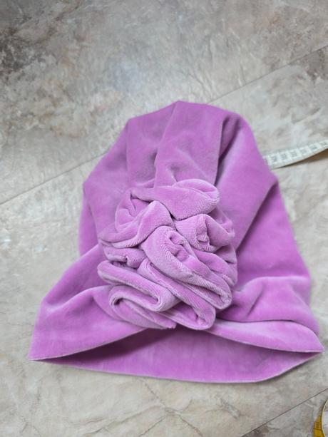 Fialová turban čiapka 53/54cm, 128