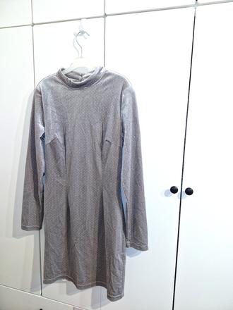 Nové (s visačkou) dámske strečové elegantné šaty,, reserved,38