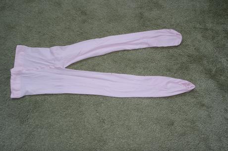 Dievčenské silonky, 122