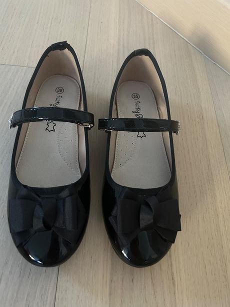 Balerínky veľ. 35, humanic,35