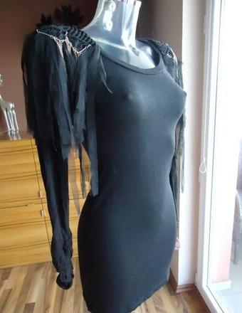 Extravagantné zdobené šaty zn. planet paris, s