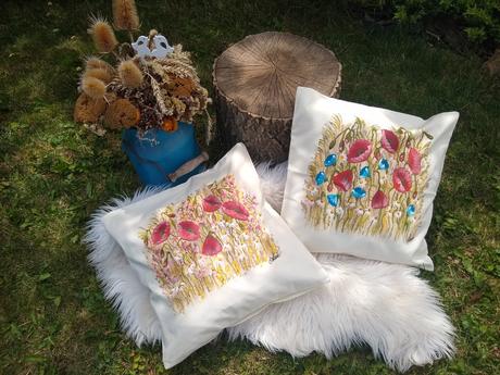 Maľované vankúše - lúka, 